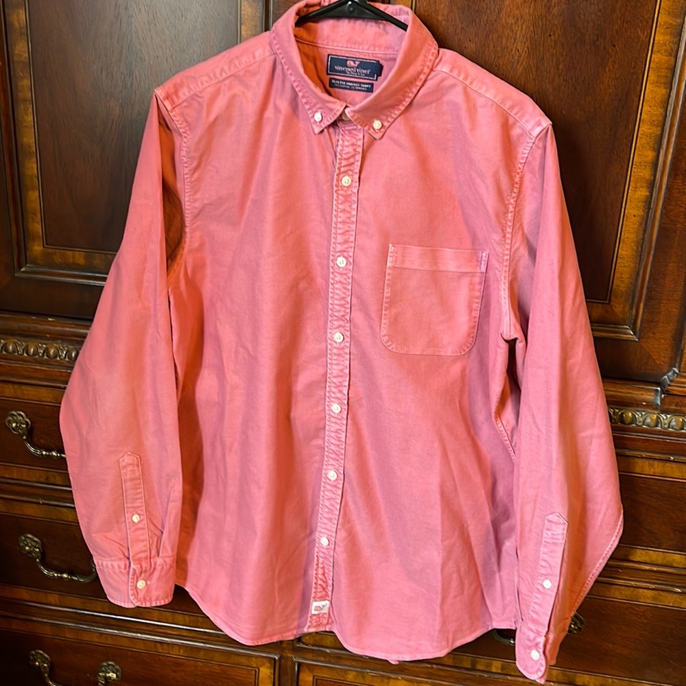 Vineyard Vines Button Down - image 1